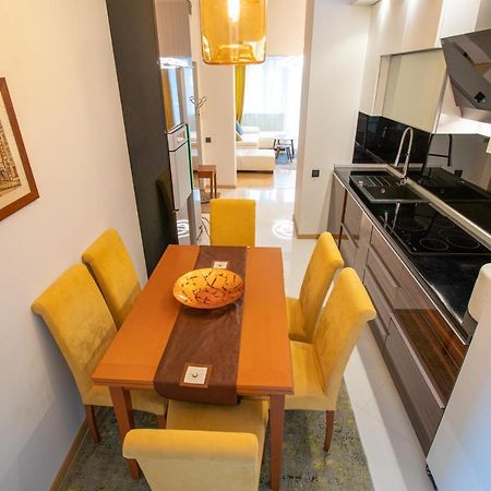 Dani City Center Apartment Belgrad Exteriör bild