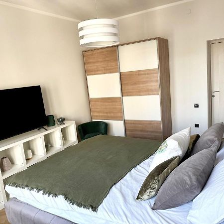 Dani City Center Apartment Belgrad Exteriör bild