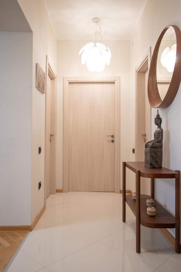 Dani City Center Apartment Belgrad Exteriör bild