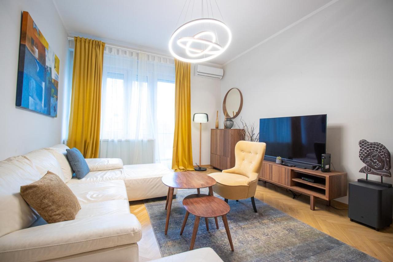 Dani City Center Apartment Belgrad Exteriör bild