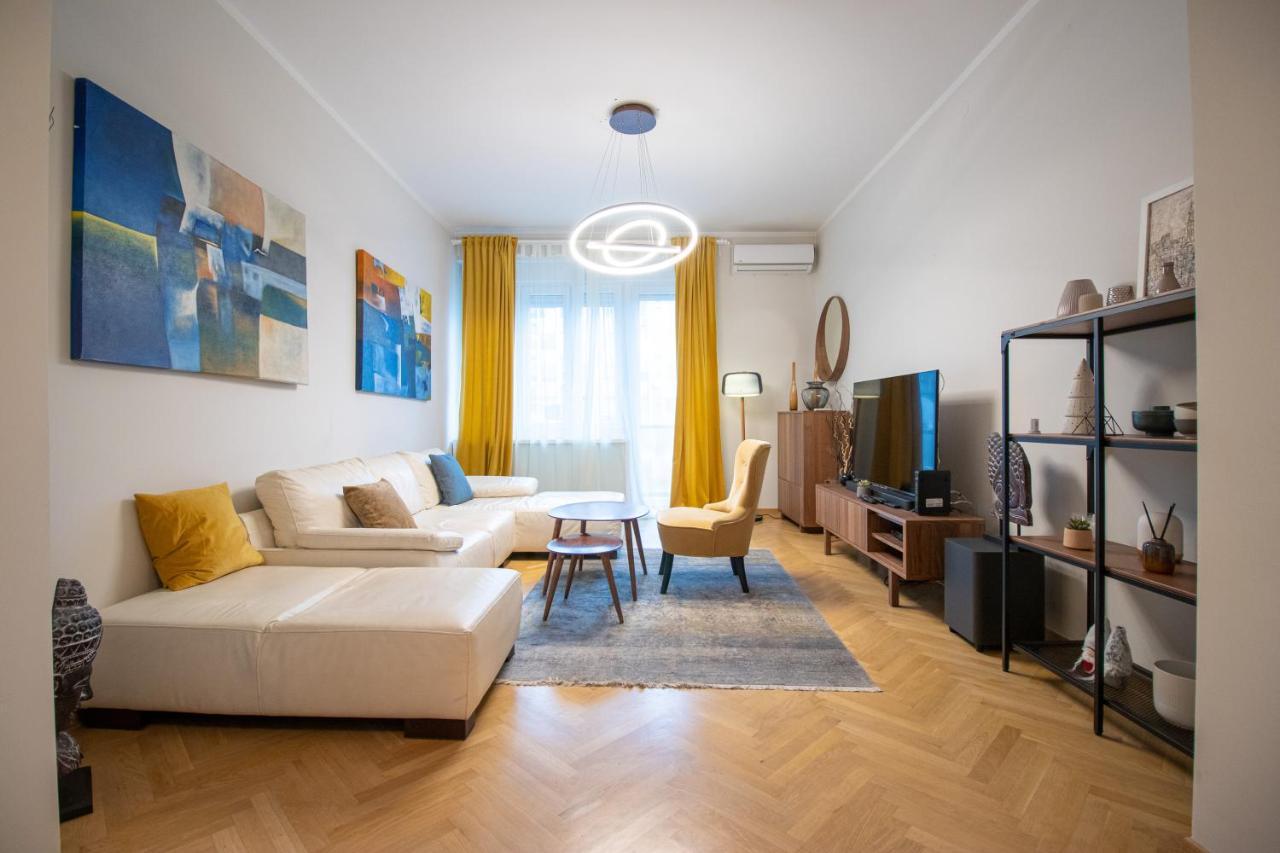 Dani City Center Apartment Belgrad Exteriör bild
